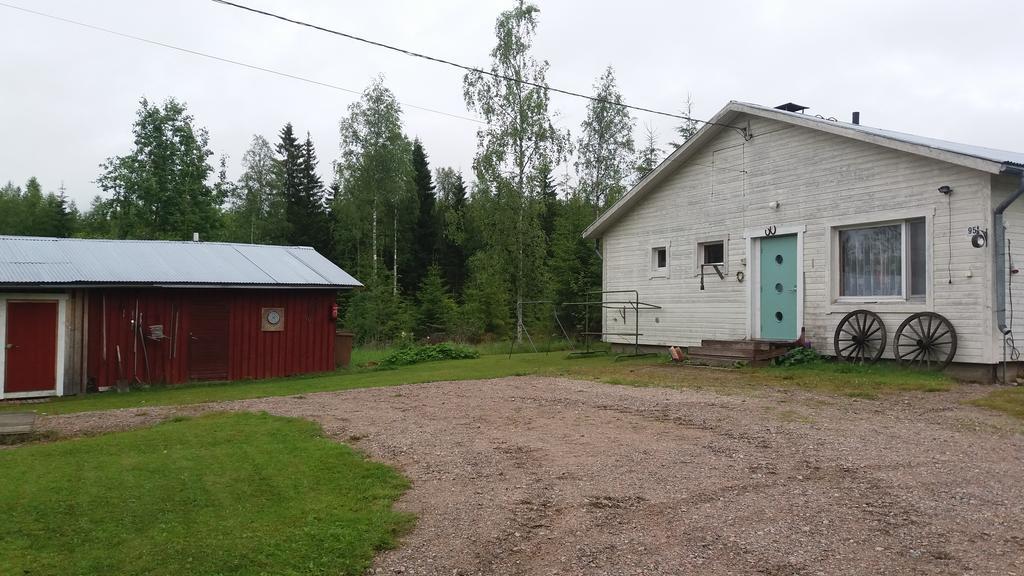 Maekelaen Lomatuvat Bed And Breakfast Korkeakoski  Eksteriør billede